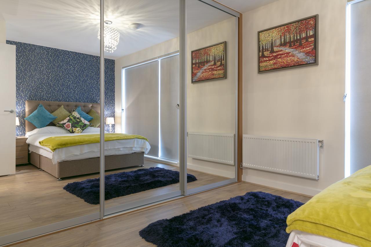 Modern & Exquisite Trumpington Townhouse With Parking & 5 Mins To Papworth Hospital CBG Εξωτερικό φωτογραφία