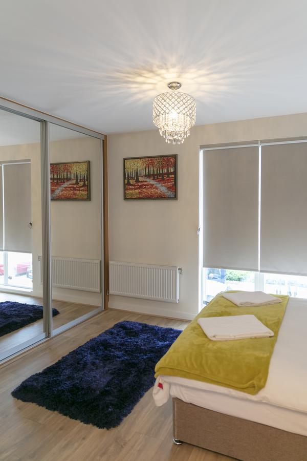 Modern & Exquisite Trumpington Townhouse With Parking & 5 Mins To Papworth Hospital CBG Εξωτερικό φωτογραφία